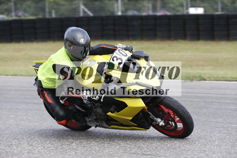 /24 08.06.2025 TZ Motorsport ADR/Gruppe gruen/30